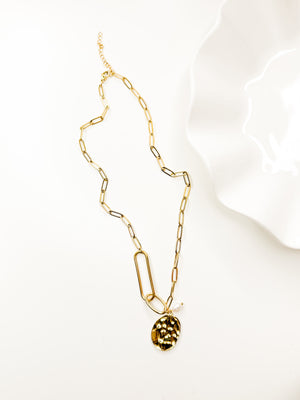 Clara Necklace