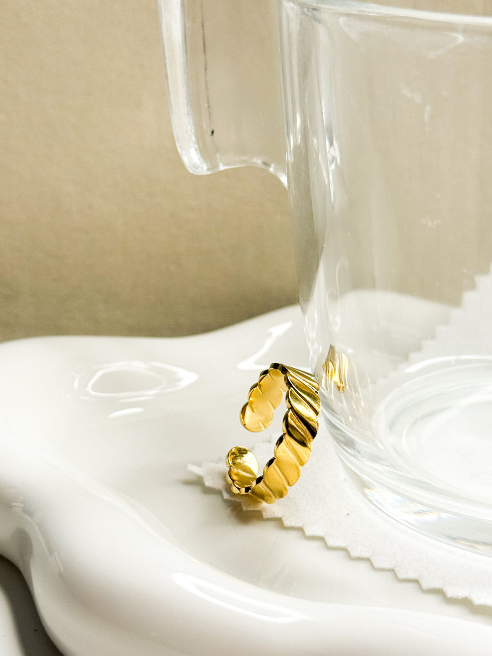 Clau ring