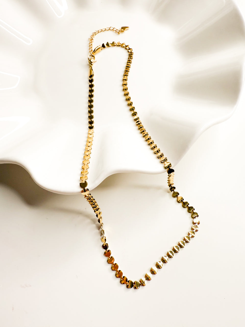 Lili Necklace