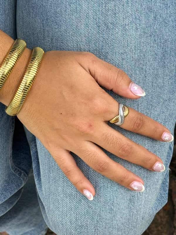 Amanda ring