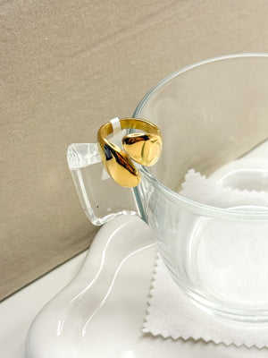Camelia Ring